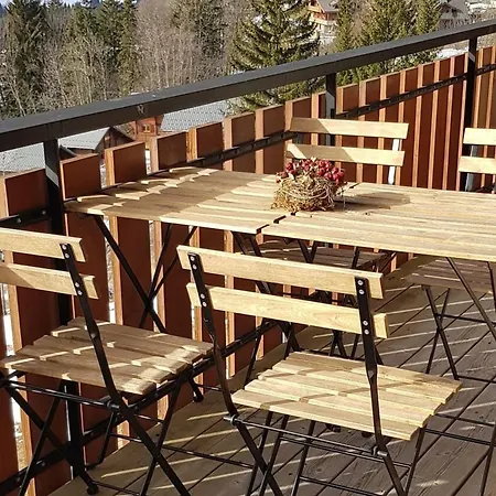 - 3 Pieces, 6 Pers, Balcon, Proche Centre Et Remontees, Cuisine Equipee - Fr-1-676-170