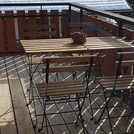 - 3 Pieces, 6 Pers, Balcon, Proche Centre Et Remontees, Cuisine Equipee - Fr-1-676-170 *